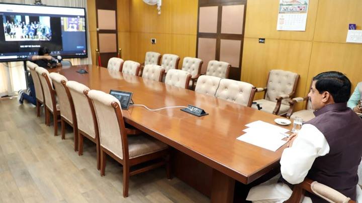 सैनिक भारत की सीमाओं के साथ देश के स्वाभिमान की भी करते हैं रक्षा : मुख्यमंत्री डॉ. यादव