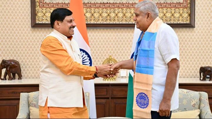 Chief Minister Dr. Yadav calls on Vice President Shri Dhankhar