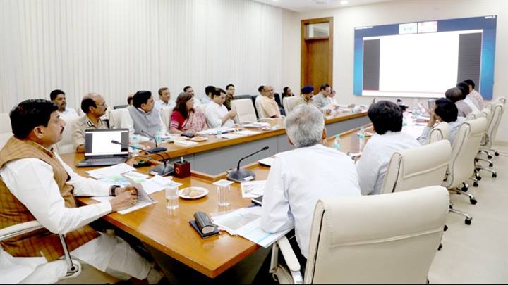 जल गंगा संवर्धन अभियान से जुड़ें अधिकाधिक नागरिक: मुख्यमंत्री डॉ. यादव