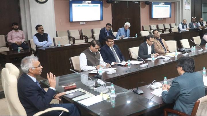 हितग्राही मूलक योजनाओं का लाभ सुनिश्चित हों : मुख्य सचिव श्री जैन