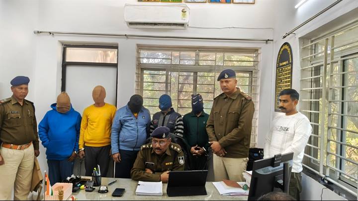 मध्यप्रदेश पुलिस की क्रिप्‍टो निवेश, एटीएम फ्रॉड, खेत में गड़ा सोना निकालने, किसानों को ऑर्गेनिक खाद एवं शासकीय सब्सिडी का झांसा देकर ठगी करने वालों पर प्रभावी कार्रवाही