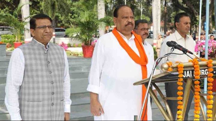 मंत्रालय में राष्ट्र-गीत "वंदे-मातरम्" एवं राष्ट्र-गान "जन-गण-मन" का हुआ सामूहिक गायन