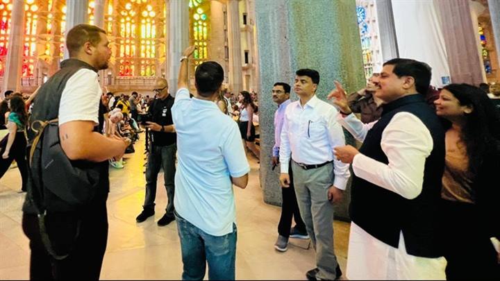 प्रदेश में बार्सिलोना की तरह विकसित किये जायेंगे थीम बेस्ड पार्क : मुख्यमंत्री डॉ. यादव