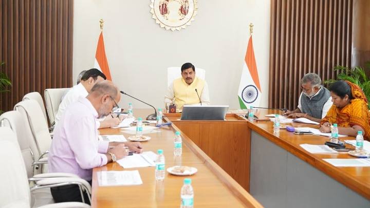 ग्रामीण नलजल योजनाओं के संचालन-संधारण की नीति टिकाऊ, जनभागीदारी आधारित और दीर्घकालिक प्रभाव वाली हो : मुख्यमंत्री डॉ. यादव