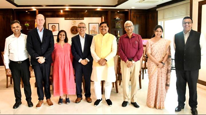 हरित ऊर्जा के लिए प्रतिबद्ध बहुराष्ट्रीय कम्पनियों के लिए मध्यप्रदेश बन रहा है आकर्षण का केन्द्र : मुख्यमंत्री डॉ. यादव