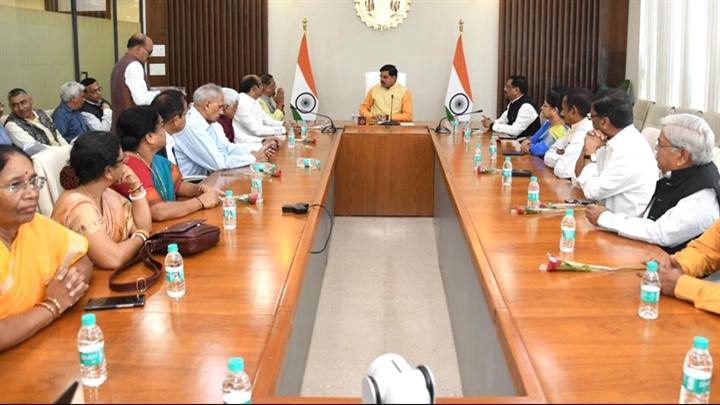 अनुसूचित जाति-जनजाति वर्ग के विकास और कल्याण के लिए राज्य सरकार कर रही है निरंतर कार्य : मुख्यमंत्री डॉ. यादव