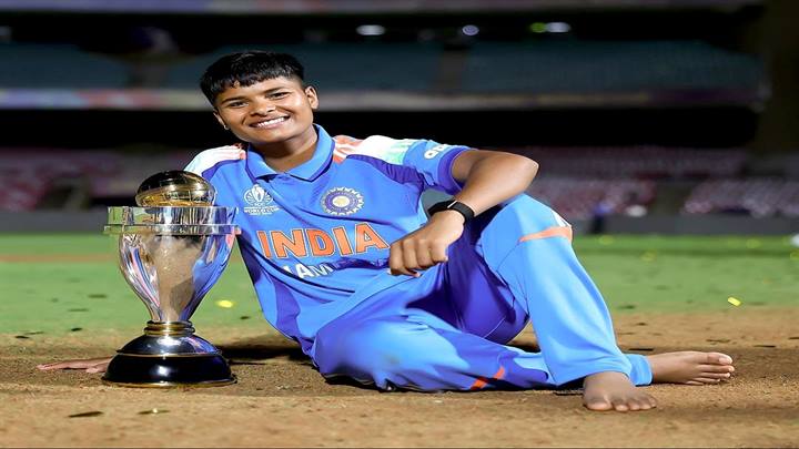 बॉल गर्ल से वर्ल्ड कप तक - क्रांति