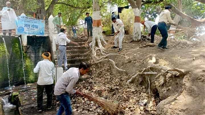 जन-सामान्य को जल के महत्व की दी जा रही है जानकारी